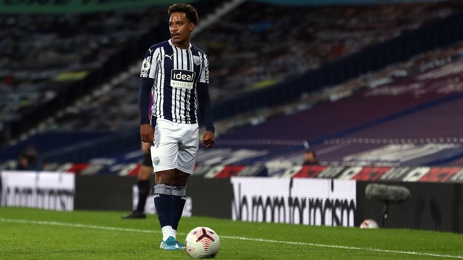 他不断调整 他不断调整