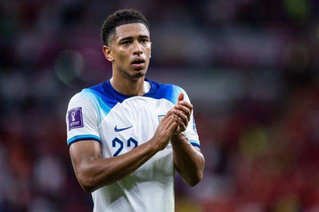 到质疑和批 到质疑和批